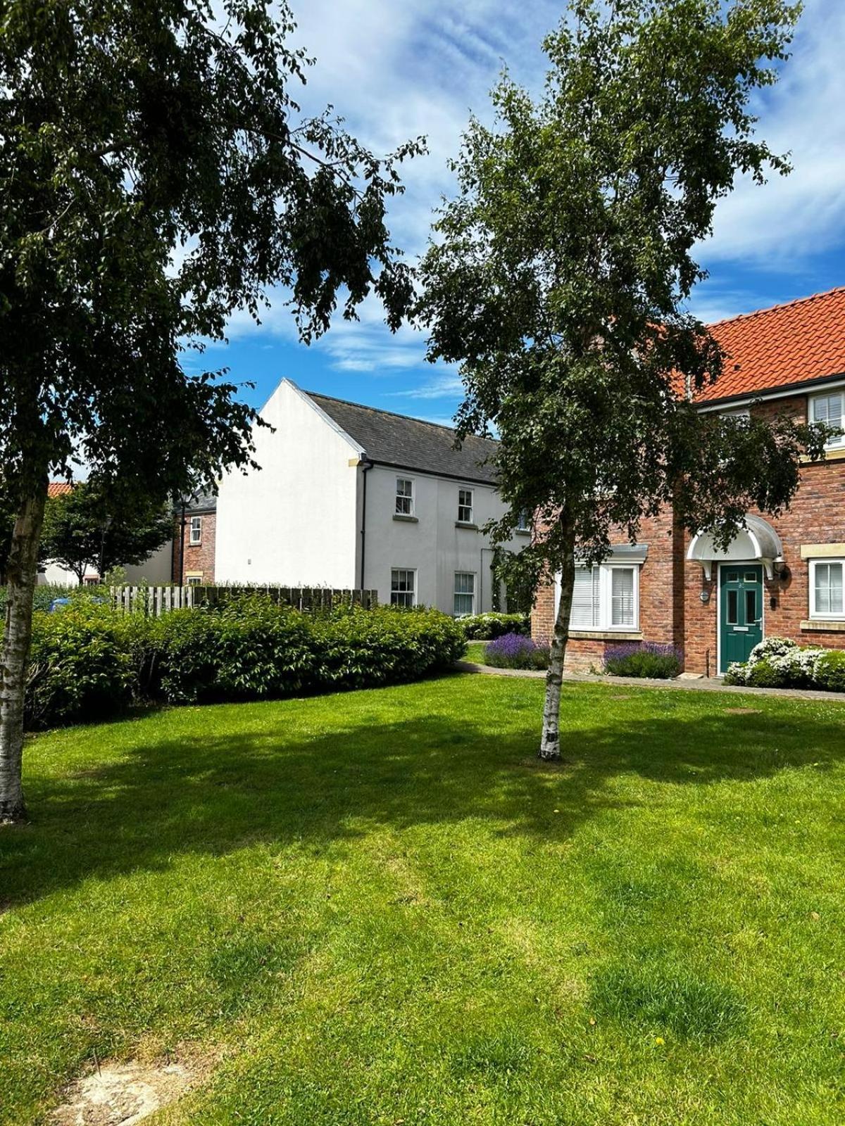 Sunrise Cove, The Bay, Filey Apartment Exterior photo